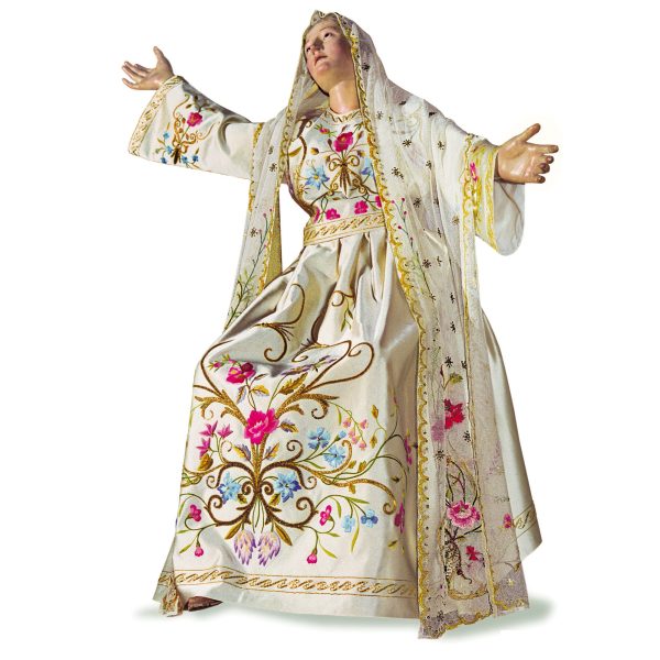 VESTITI PER LA MADONNA